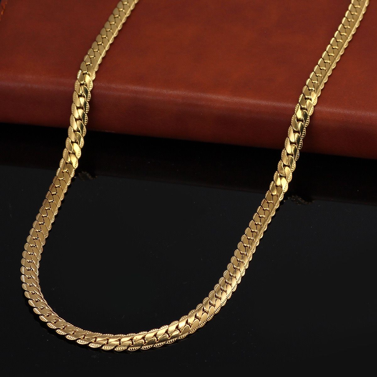 Herringbone (Gold) Chain