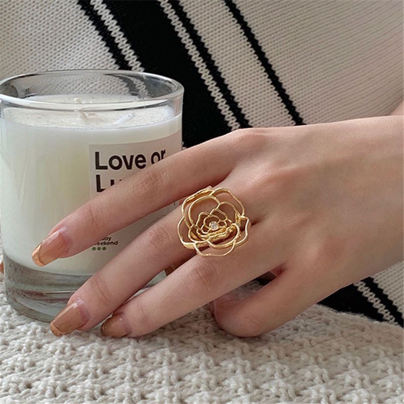 Blossom Style Ring