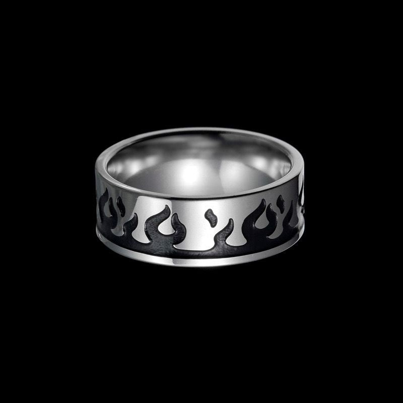 Drip Flame Band Ring (Silver)