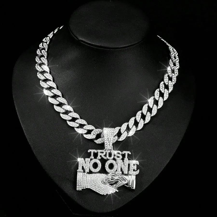 TRUST NO ONE (PENDANT + CHAIN)