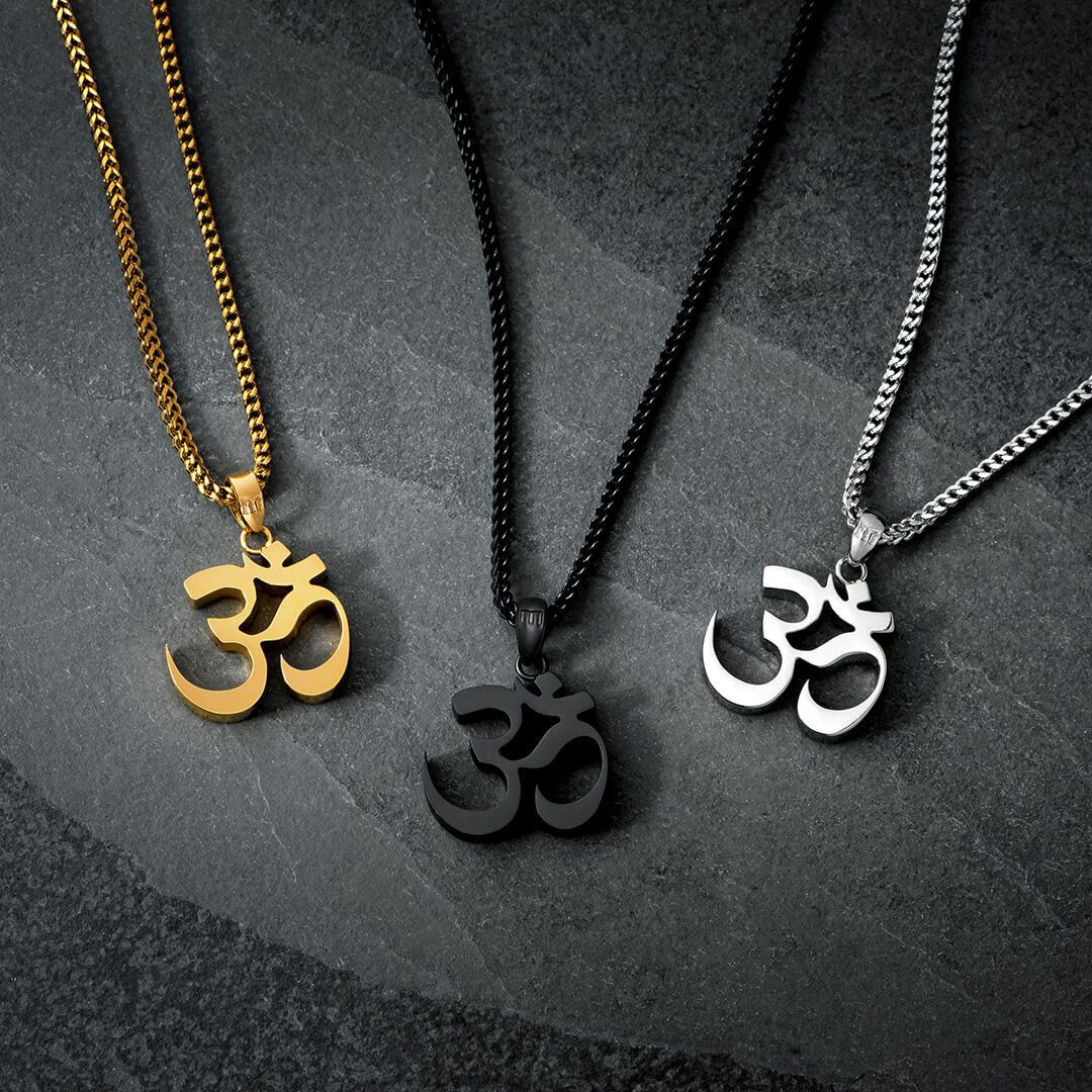 Divine Om  (Pendant + Chain)