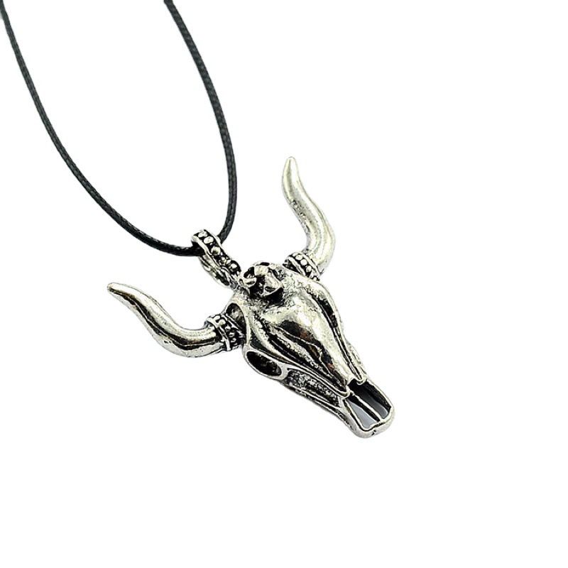 Powerful Bull Head (Pendant + Dori)