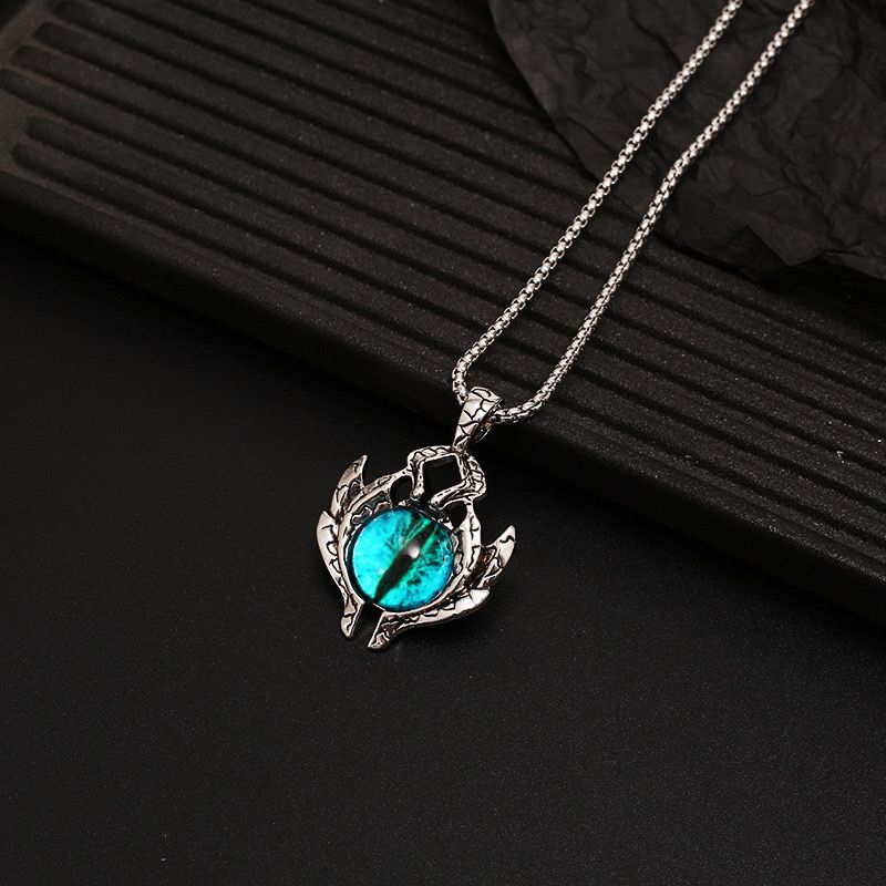 The Eye ( Pendant + Chain )