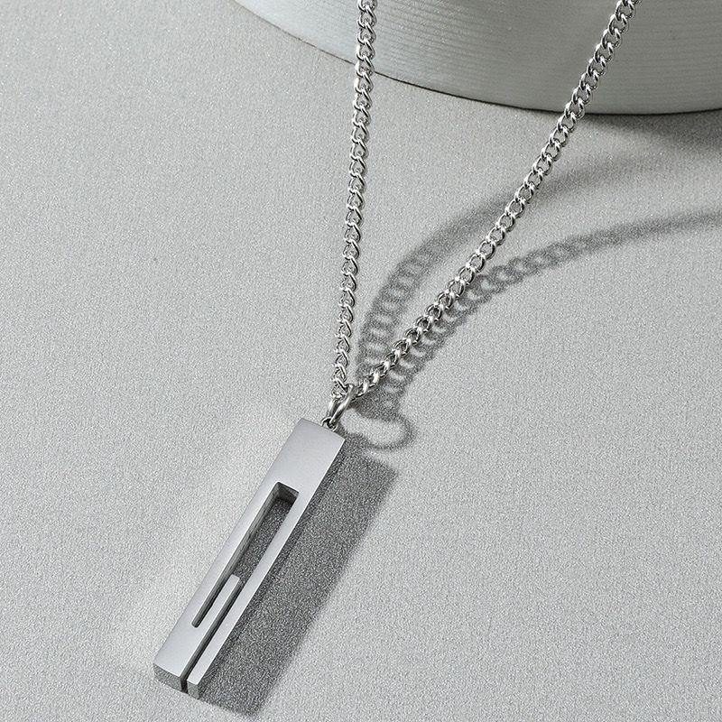 Classic Rectangle (Pendant + Chain)