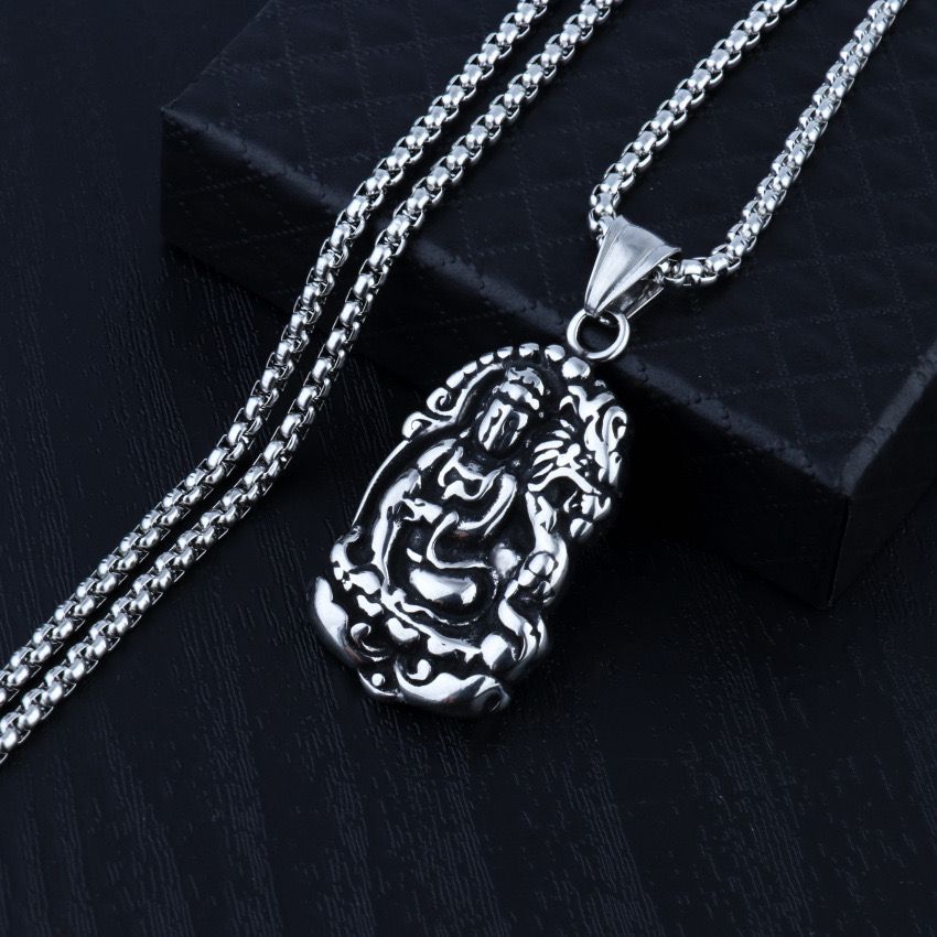 Buddha (Pendant + Chain)