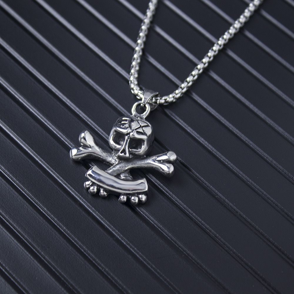 CrossBone Skull (Pendant + Chain)