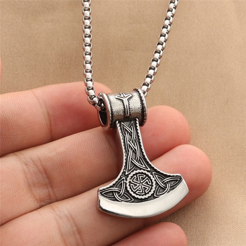 Creative Axe (Pendant + Chain)