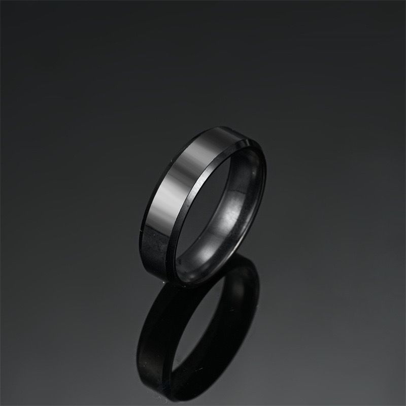 Classic Men's Ring