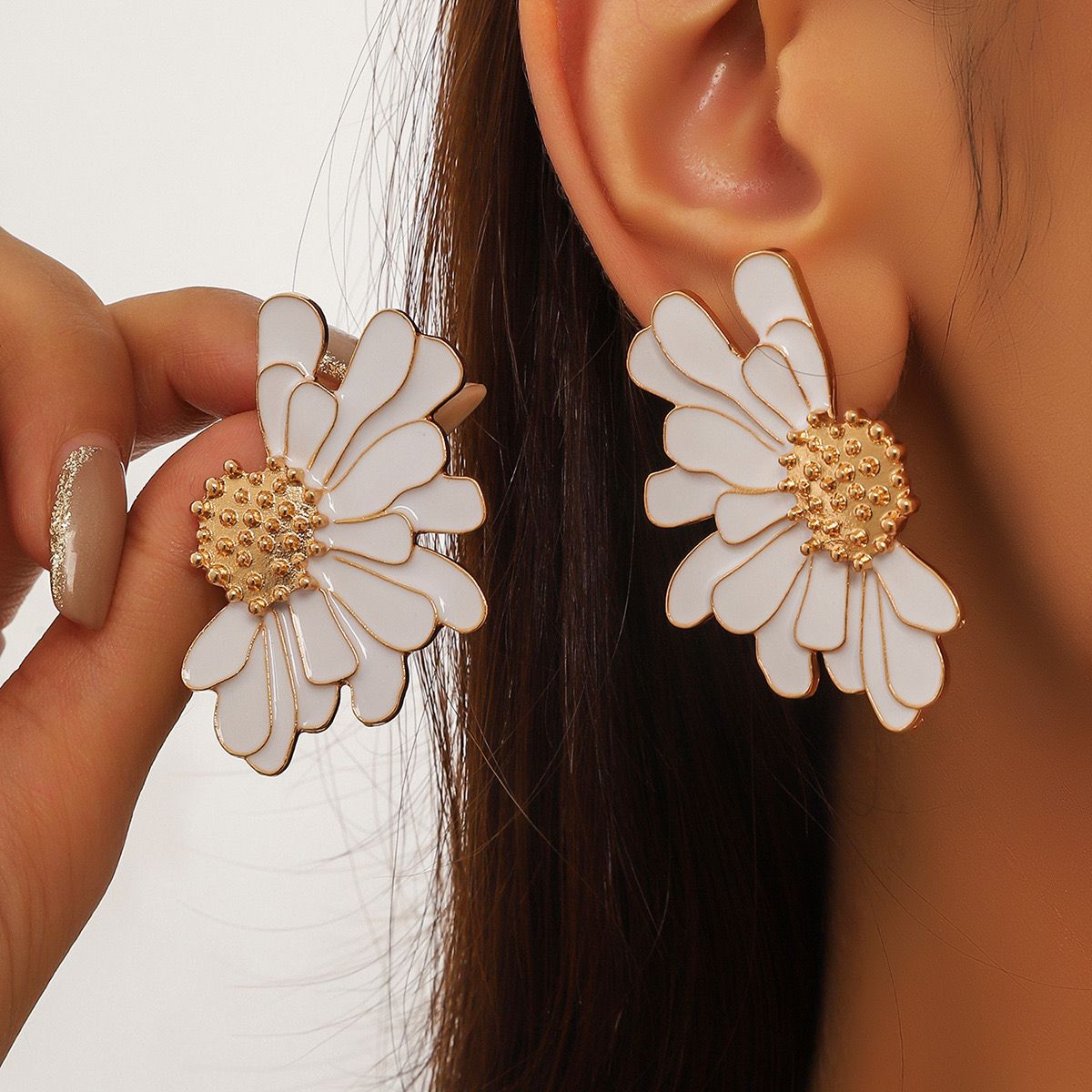 Bloom Arc Earring