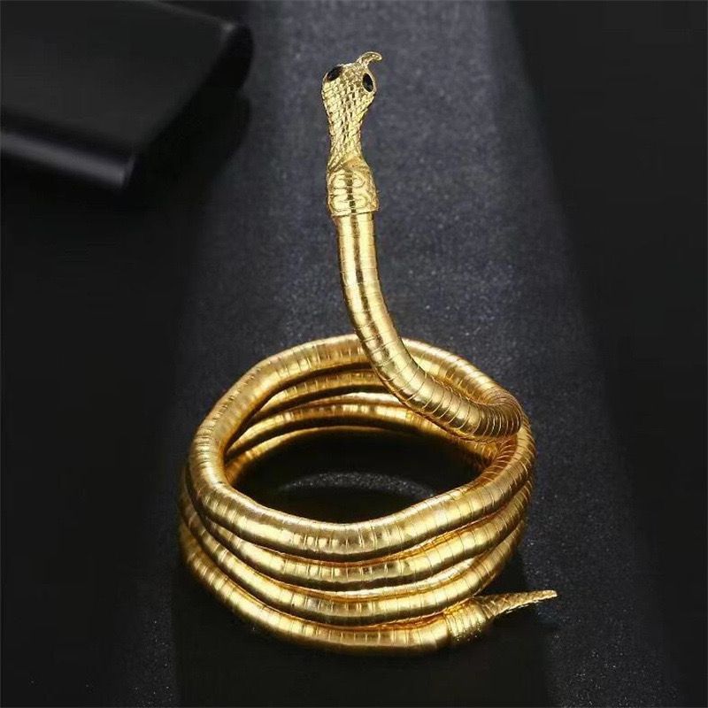 Stylish Designer Snake Necklace