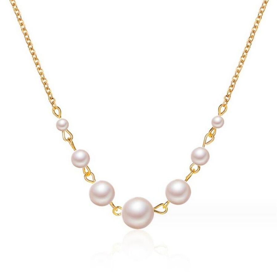 Dangling Pearl Necklace