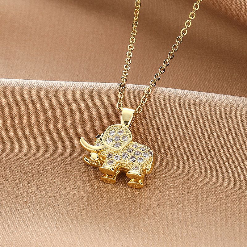 Zircon Elephant Pendant Necklace (18K Gold Plating)