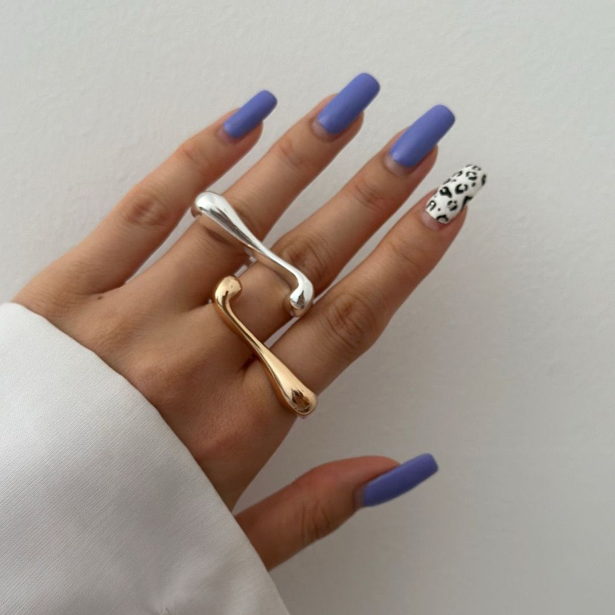 Bold irregular shape fashion ring - 18K Gold Plated