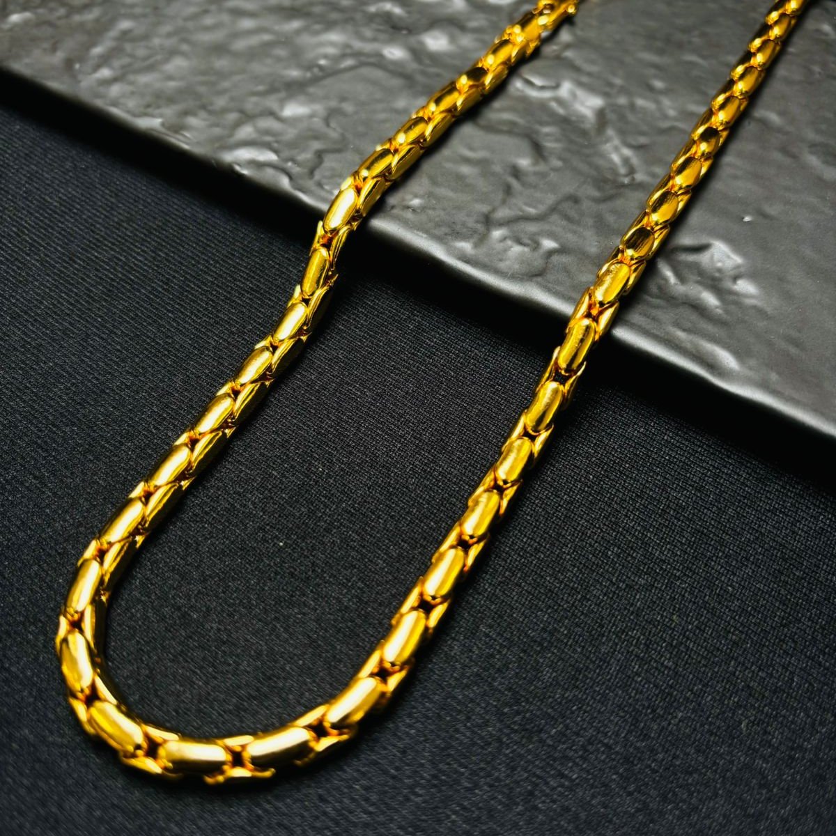 Cobra Men's Chain (18K Gold Plating)- 5.5 MM