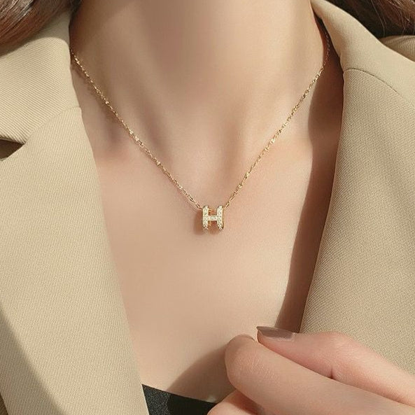 Delicate Zirconia Pendant Necklace