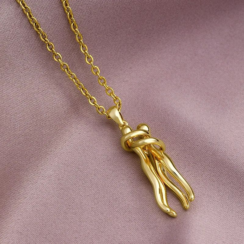 Twin Bond Pendant Necklace (18K Gold Plated)