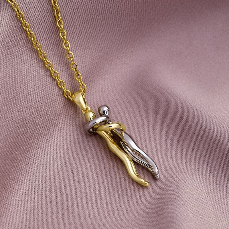 Twin Bond Pendant Necklace (18K Gold Plated)