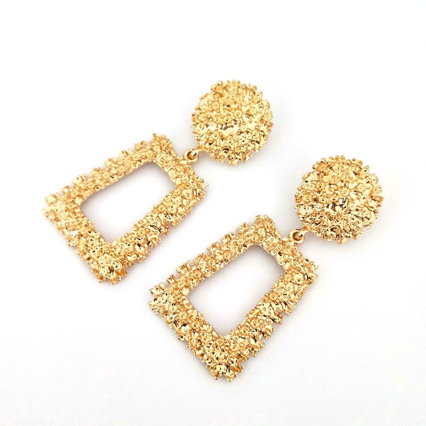 Frame Shape Bold Earring